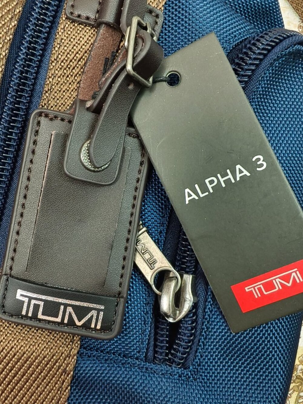 Tumi Alpha Bravo Monterey Sling Bag - Picture 8 of 9